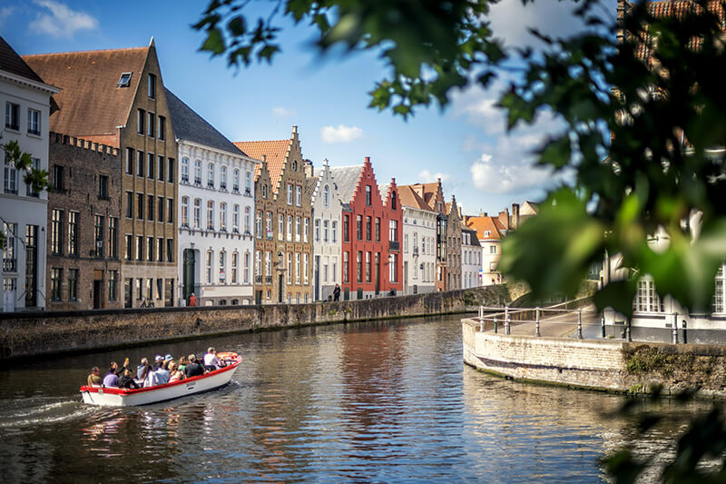bruges by boat