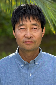 headshot of michael liao